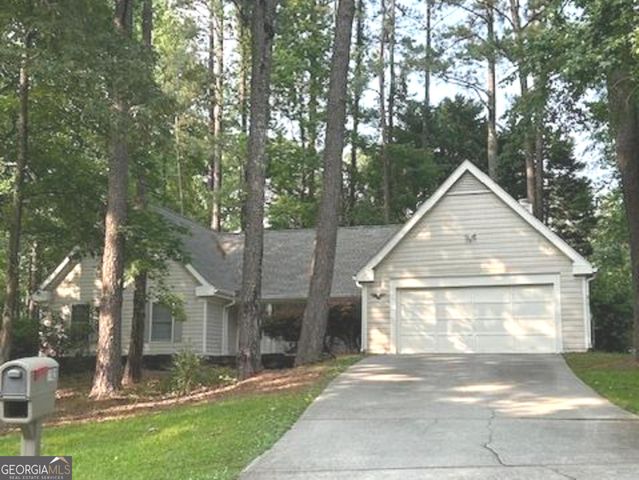 102 Whisper Trace, Peachtree City, GA 30269