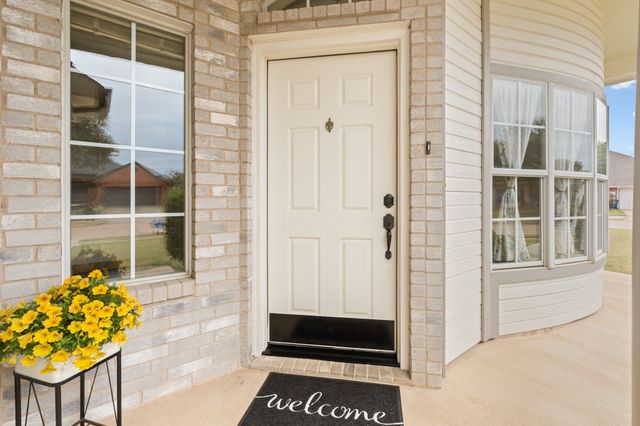 612 Rand Drive, Burleson, TX 76028