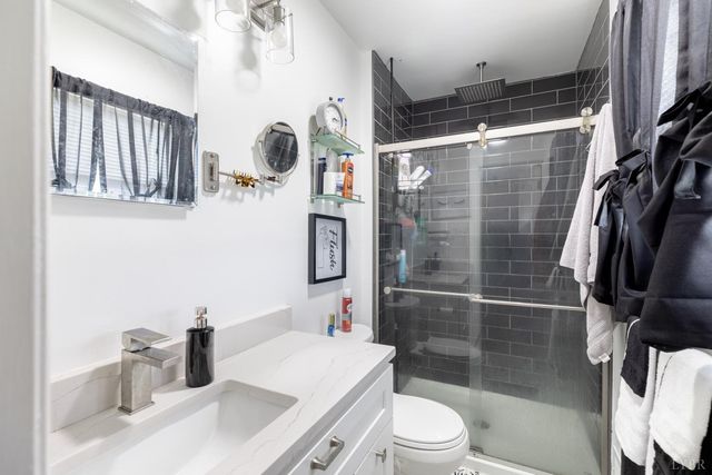 106 Watkins Pl, Lynchburg, VA 24502