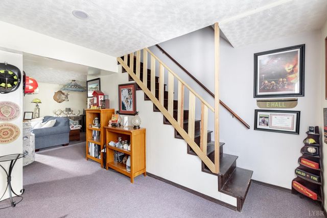 106 Watkins Pl, Lynchburg, VA 24502