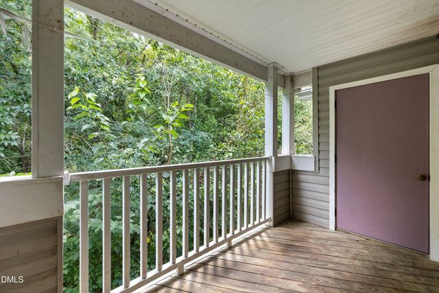 1431 Collegiate Circle 303, Raleigh, NC 27606