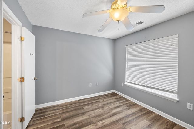 1431 Collegiate Circle 303, Raleigh, NC 27606