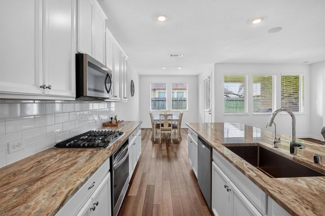 2740 Hidden Hollow Lane, Conroe, TX 77385