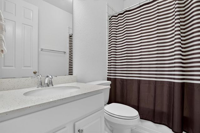 2740 Hidden Hollow Lane, Conroe, TX 77385