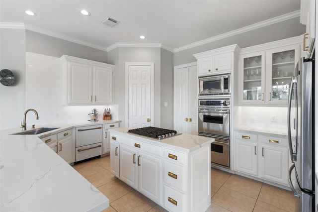 3101 Sea Channel Drive, Seabrook, TX 77586