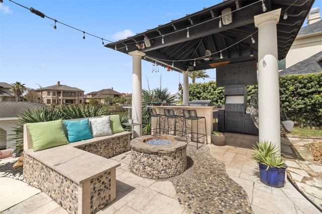 3101 Sea Channel Drive, Seabrook, TX 77586