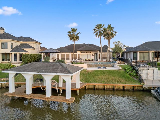 3101 Sea Channel Drive, Seabrook, TX 77586