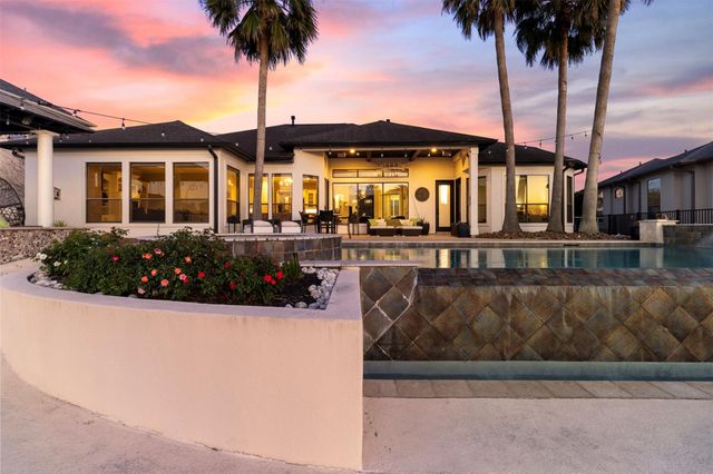 3101 Sea Channel Drive, Seabrook, TX 77586