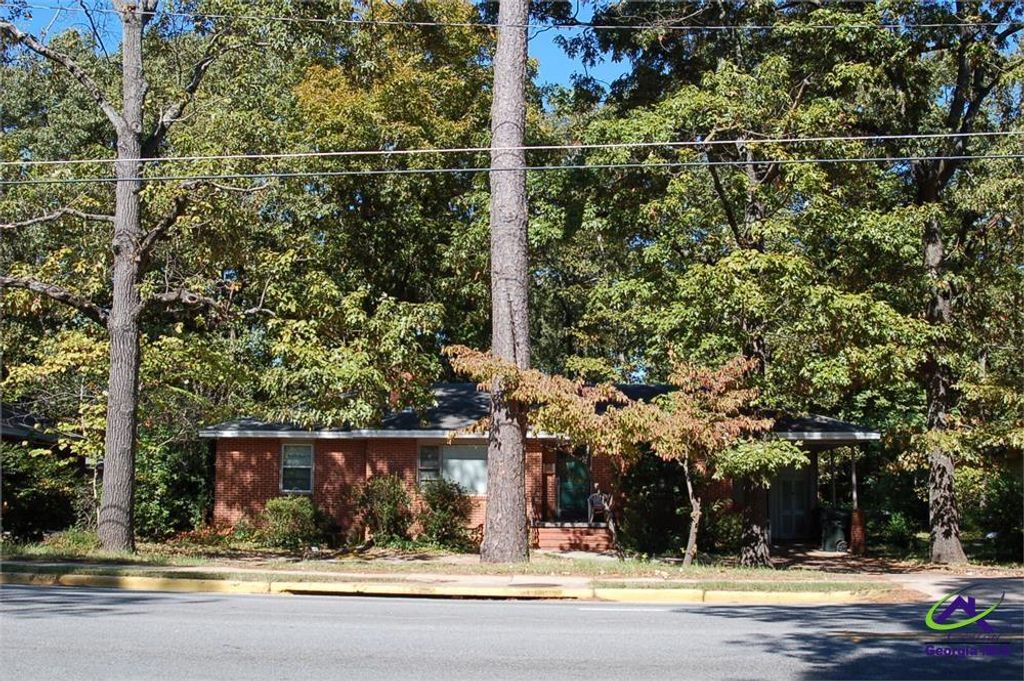 712 Green Street, Warner Robins, GA 31093