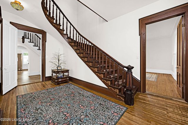 6044 Little Mt Rd, Taylorsville, KY 40071