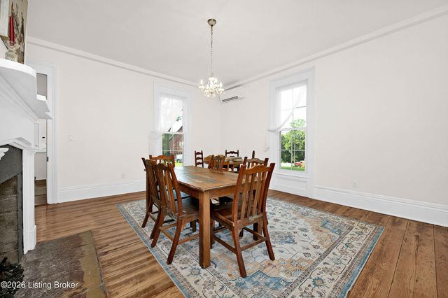 6044 Little Mt Rd, Taylorsville, KY 40071