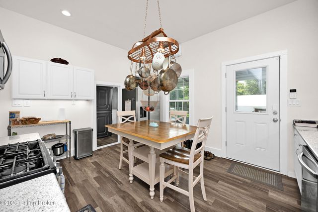 6044 Little Mt Rd, Taylorsville, KY 40071