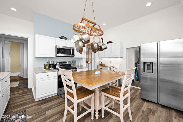 6044 Little Mt Rd, Taylorsville, KY 40071