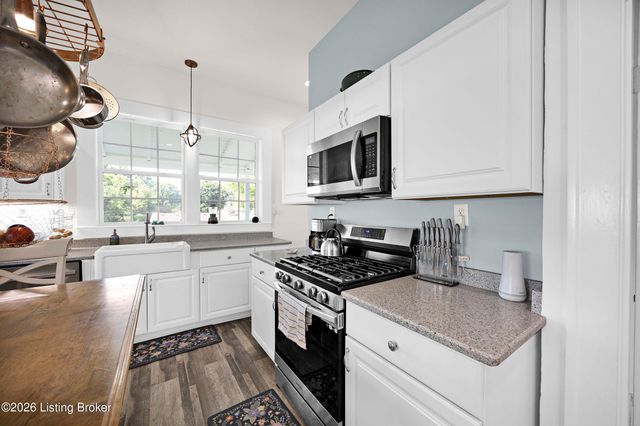 6044 Little Mt Rd, Taylorsville, KY 40071