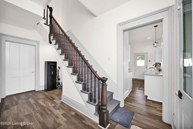 6044 Little Mt Rd, Taylorsville, KY 40071