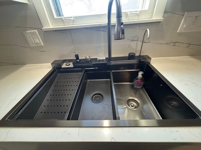 Address unavailable.