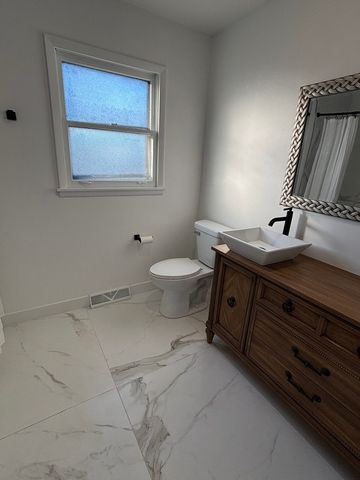 Address unavailable.