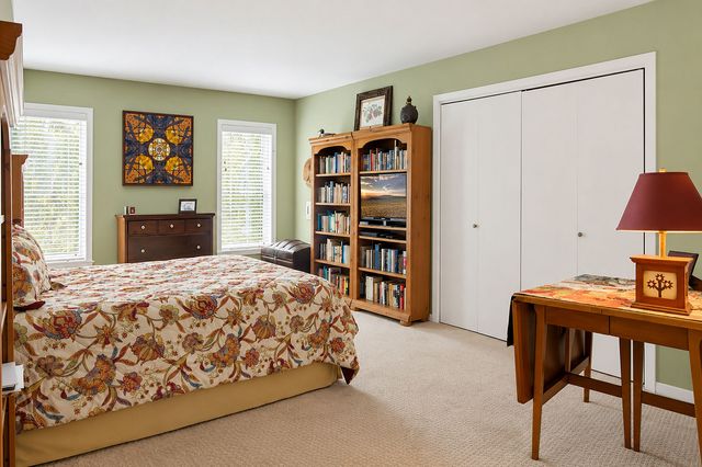 355 W Miner Street 1A, Arlington Heights, IL 60005