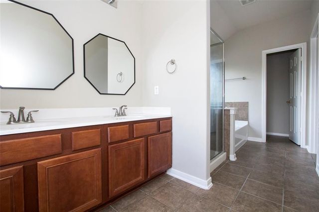 2815 Lakecrest Forest Drive, Katy, TX 77493