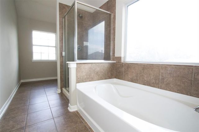 2815 Lakecrest Forest Drive, Katy, TX 77493