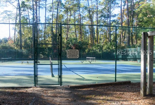 12 Deixler Ln, Hilton Head Island, SC 29928