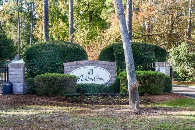 12 Deixler Ln, Hilton Head Island, SC 29928