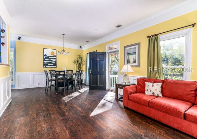 12 Deixler Ln, Hilton Head Island, SC 29928