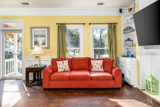 12 Deixler Ln, Hilton Head Island, SC 29928