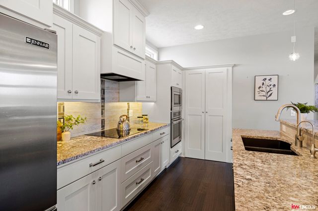 3120 W Covered Bridge Drive, Lincoln, NE 68523