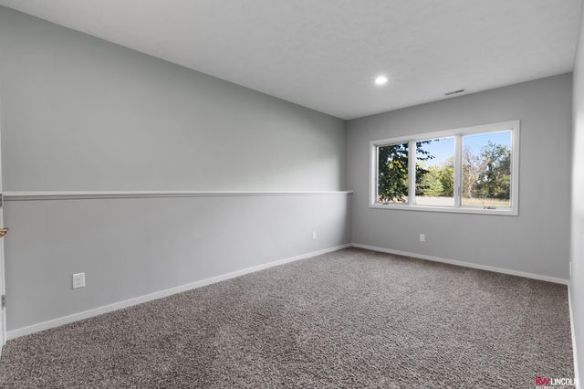 3120 W Covered Bridge Drive, Lincoln, NE 68523