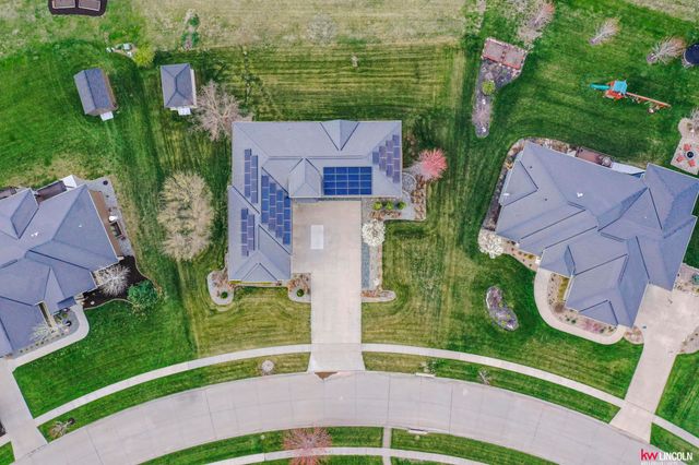 3120 W Covered Bridge Drive, Lincoln, NE 68523