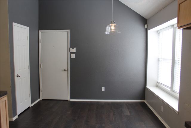 1813 Arbor Creek Drive, Garland, TX 75040