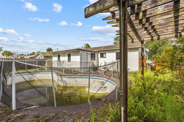 761 NW 65th Ave, Margate, FL 33063