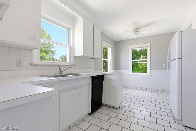 2341 Warrensville Center Road, University Heights, OH 44118