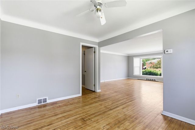 2341 Warrensville Center Road, University Heights, OH 44118