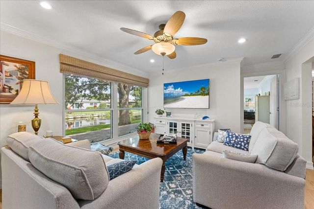 6710 121ST STREET, Seminole, FL 33772