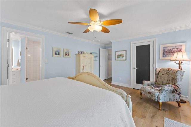 6710 121ST STREET, Seminole, FL 33772