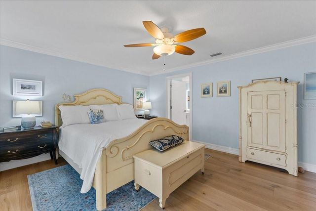 6710 121ST STREET, Seminole, FL 33772
