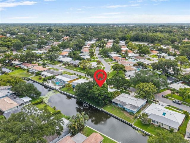 6710 121ST STREET, Seminole, FL 33772