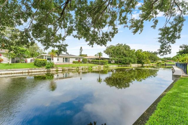 6710 121ST STREET, Seminole, FL 33772