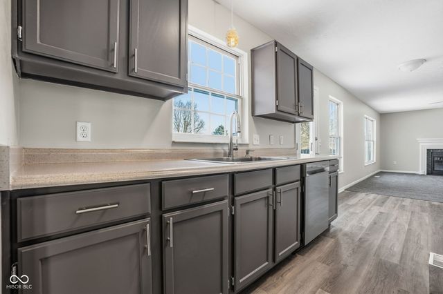 405 Creekstone Drive, Indianapolis, IN 46239