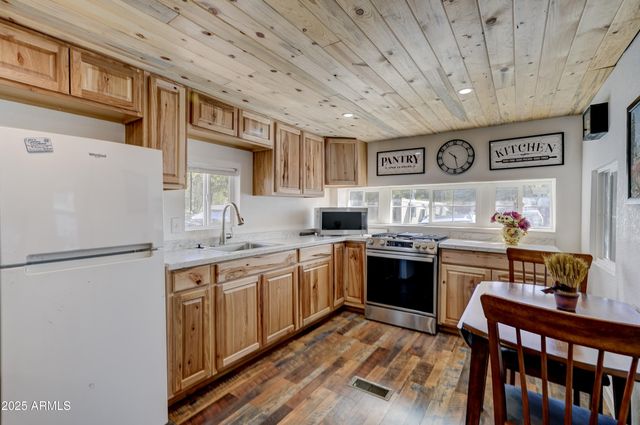 510 COPPER BASIN Road 60, Prescott, AZ 86303