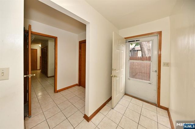23-16 Ward Street, Fair Lawn, NJ 07410