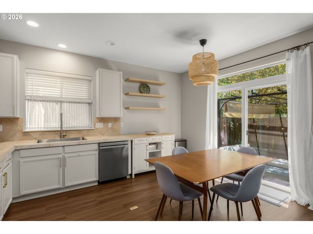 7548 Ne CALLAN Ct, Hillsboro, OR 97124