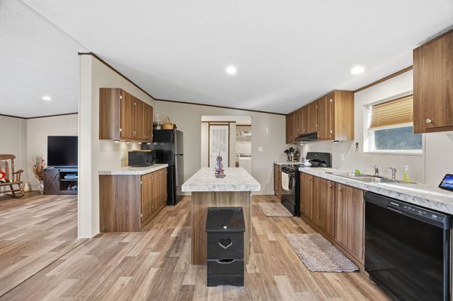 5772 Valley Forge Rd., Aynor, SC 29511