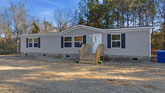 5772 Valley Forge Rd., Aynor, SC 29511