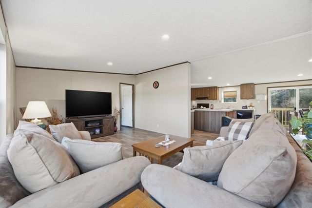 5772 Valley Forge Rd., Aynor, SC 29511