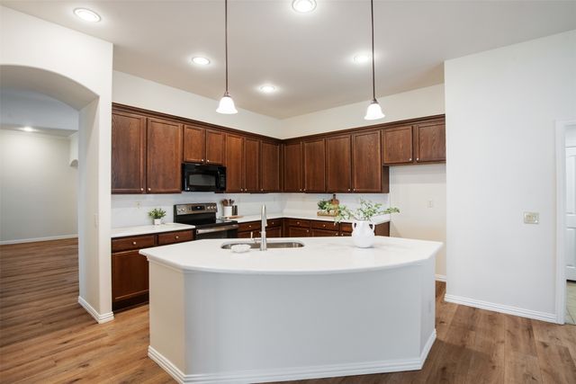 10000 La Jolla Way, Denton, TX 76207