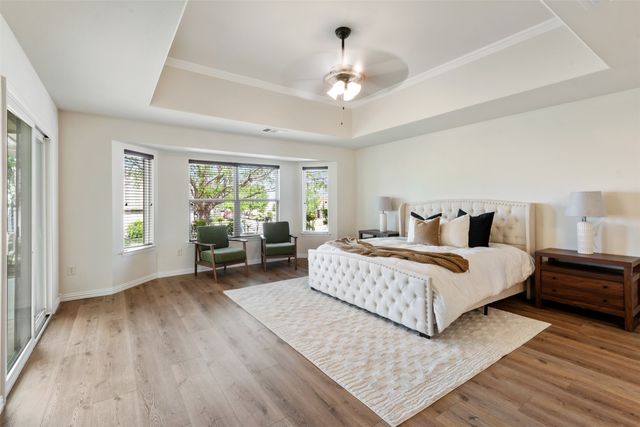 10000 La Jolla Way, Denton, TX 76207