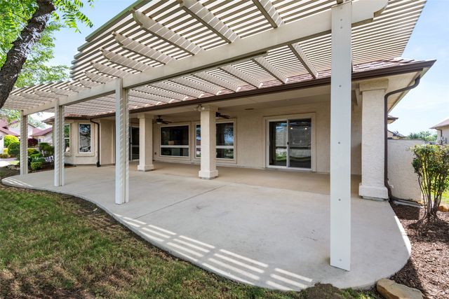 10000 La Jolla Way, Denton, TX 76207